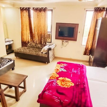 Sukhman International Hotel Near Amritsar Railway Station Bagian luar foto