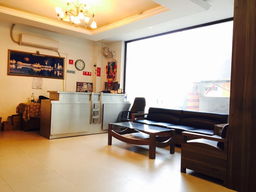 Sukhman International Hotel Near Amritsar Railway Station Bagian luar foto
