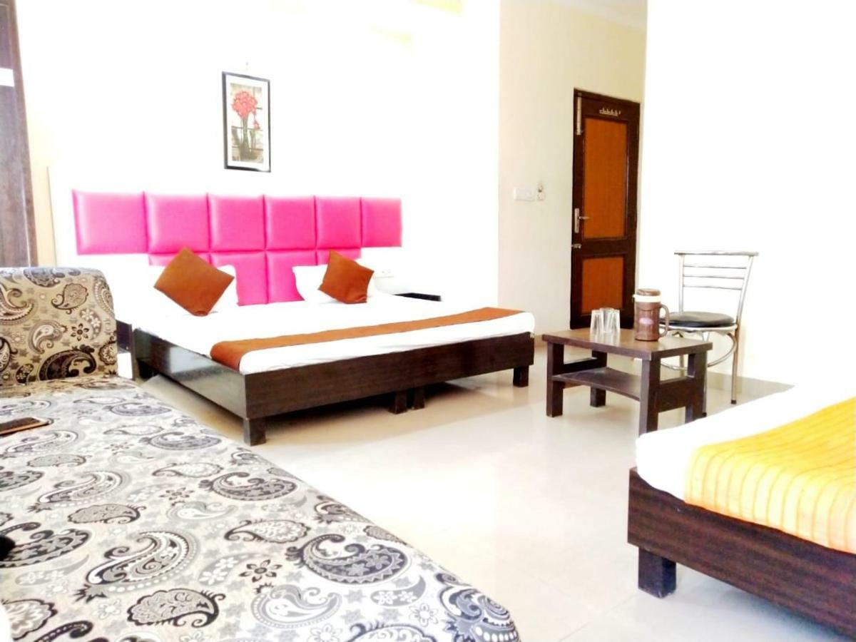 Sukhman International Hotel Near Amritsar Railway Station Bagian luar foto