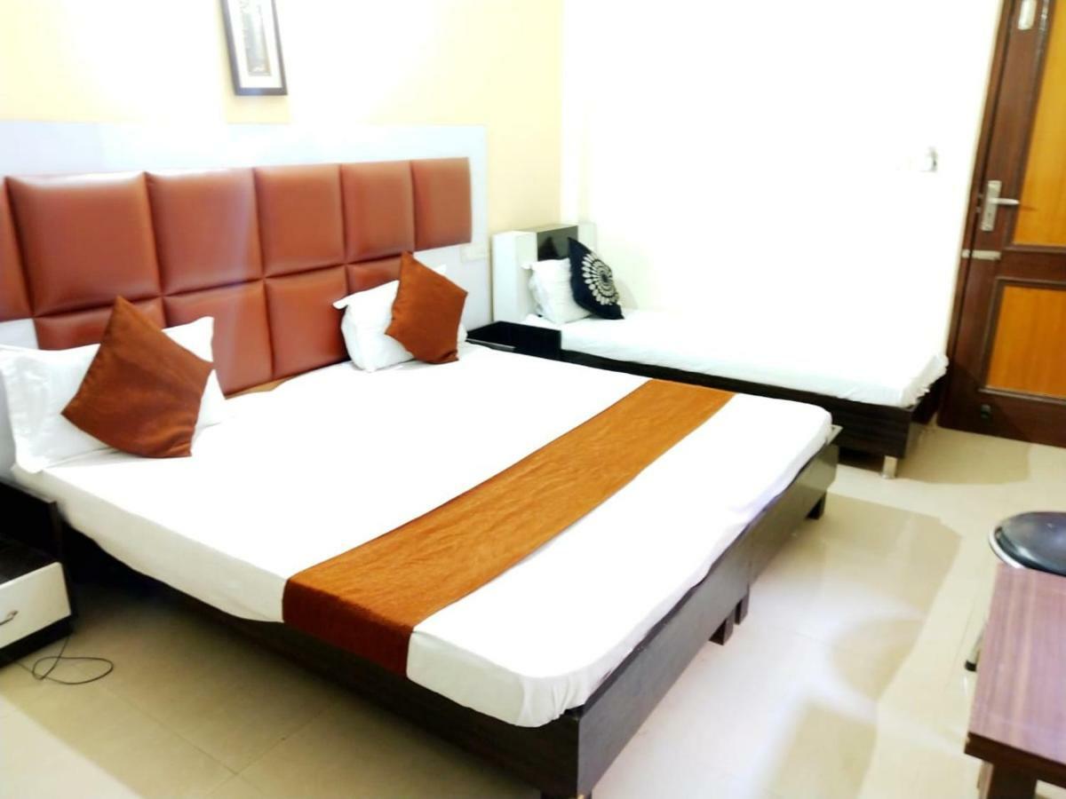 Sukhman International Hotel Near Amritsar Railway Station Bagian luar foto